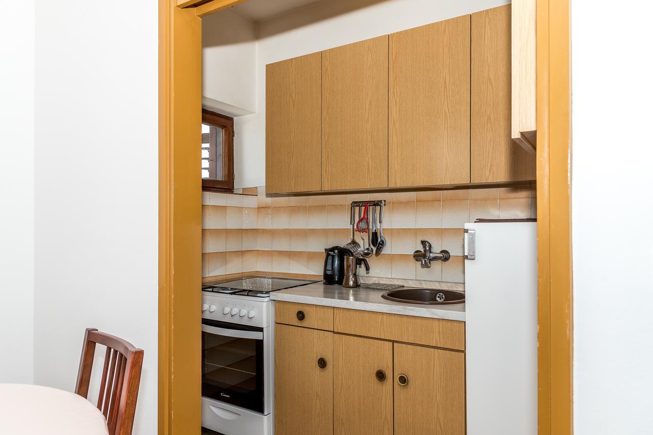 Apartment Promona Drniš エクステリア 写真